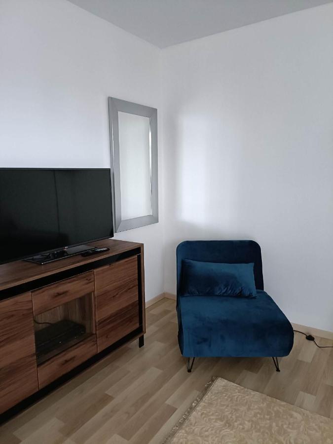 Apartament Paderewskiego 1 Zielonka  Eksteriør billede